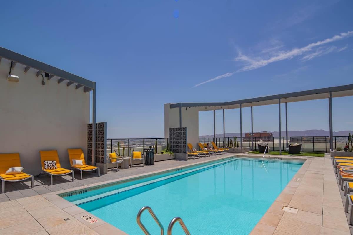 凤凰城Detailed 2Bd, Highrise Dt, Pool, Gym, Parking, Sleeps 8公寓 外观 照片