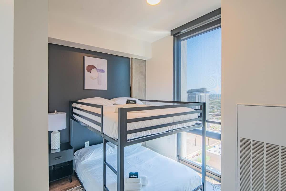 凤凰城Detailed 2Bd, Highrise Dt, Pool, Gym, Parking, Sleeps 8公寓 外观 照片