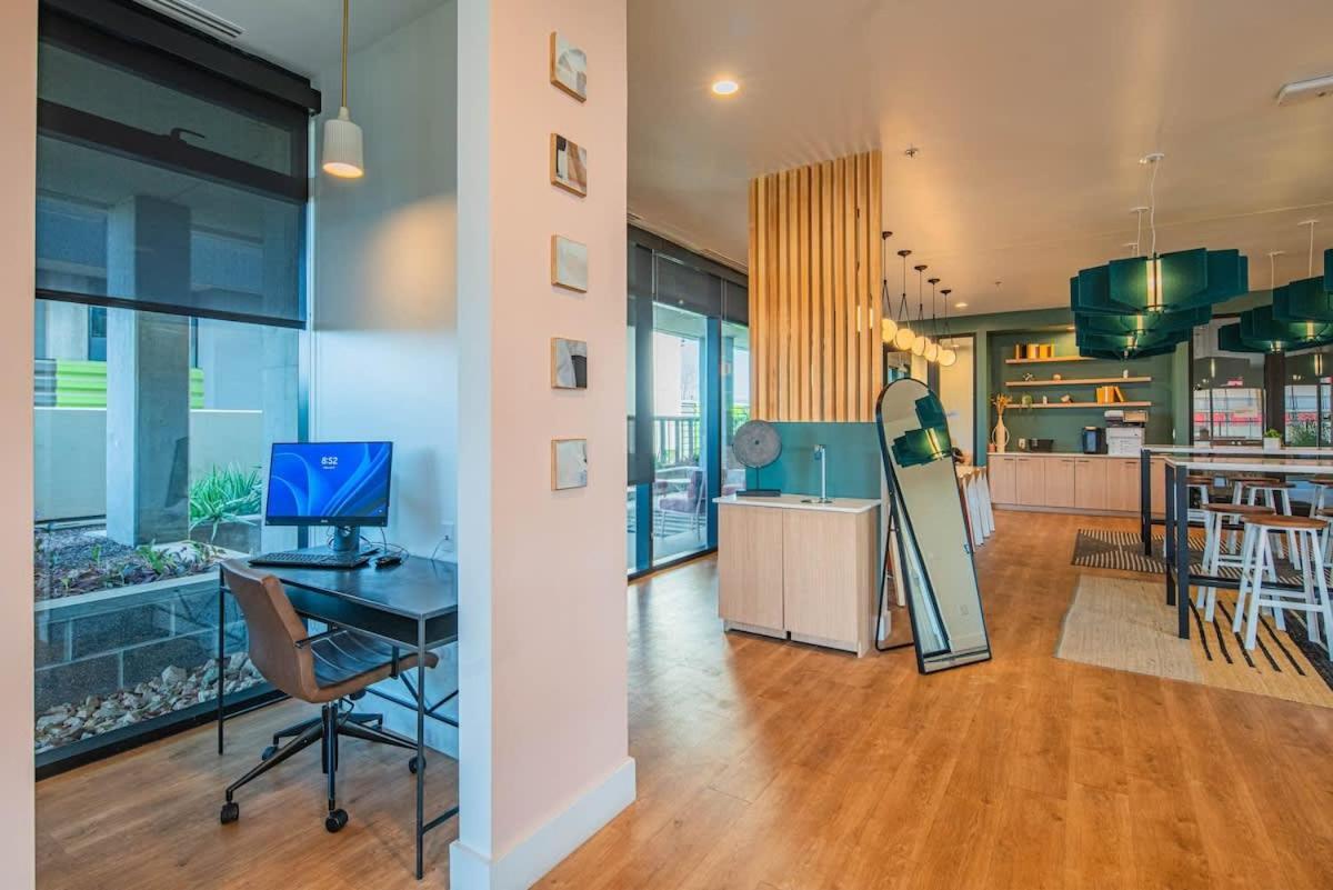 凤凰城Detailed 2Bd, Highrise Dt, Pool, Gym, Parking, Sleeps 8公寓 外观 照片