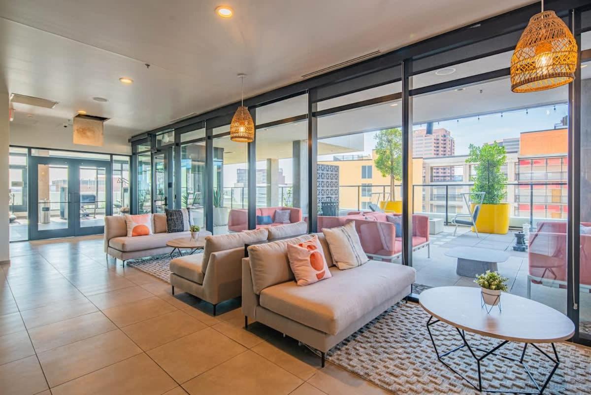 凤凰城Detailed 2Bd, Highrise Dt, Pool, Gym, Parking, Sleeps 8公寓 外观 照片