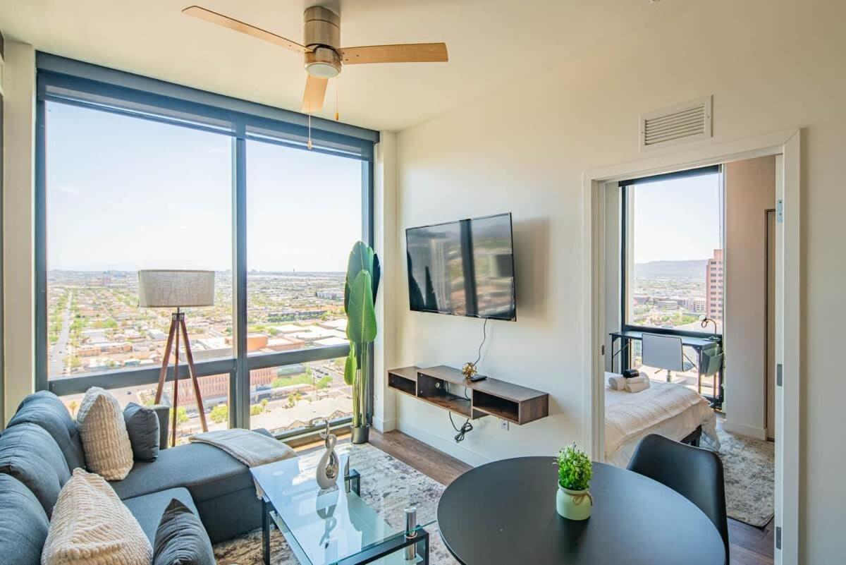 凤凰城Detailed 2Bd, Highrise Dt, Pool, Gym, Parking, Sleeps 8公寓 外观 照片