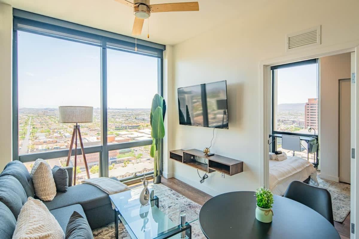 凤凰城Detailed 2Bd, Highrise Dt, Pool, Gym, Parking, Sleeps 8公寓 外观 照片