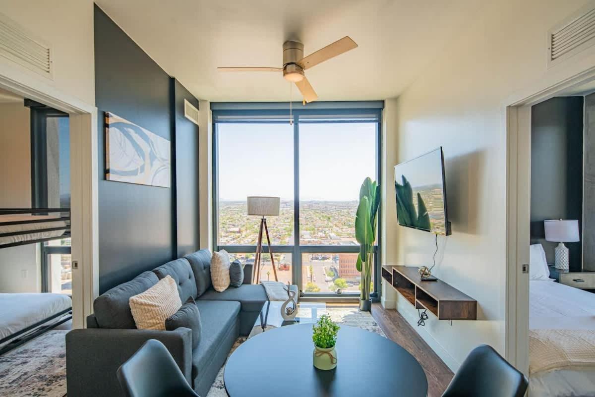 凤凰城Detailed 2Bd, Highrise Dt, Pool, Gym, Parking, Sleeps 8公寓 外观 照片